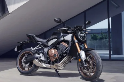 Honda CB650R Terbaru Pakai E-Clutch, Harga Rp 307 Jutaan