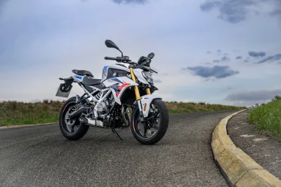 BMW F 450 R: Naked Bike Lincah, Canggih