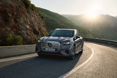Mercedes-Benz GLC Listrik Raih Gelar German Premium Car 2027