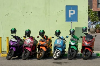5 Motor Paling Irit dan Nyaman untuk Ojek Online 2026