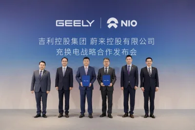 Geely & NIO Perkuat Kerja Sama Tukar Baterai Mobil Listrik