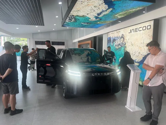 Pasca Pengumuman Harga J5 EV, Seluruh Dealer Jaecoo Ramai Didatangi Konsumen