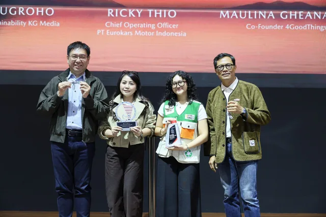 Mazda Sulap Botol Oli Bekas Jadi Aksesori Keren di GIIAS 2026