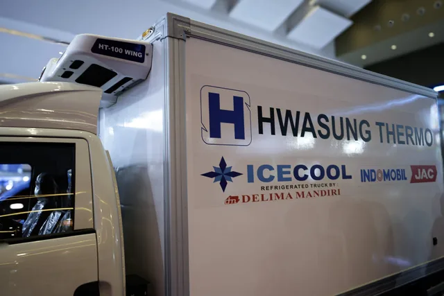 Indomobil JAC Perkenalkan Unit Perdana JAC EV Truck Berpendingin