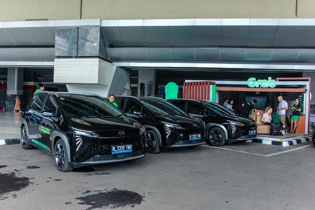 Grab Indonesia Gunakan Aion Y Plus untuk Layanan Grab Premium