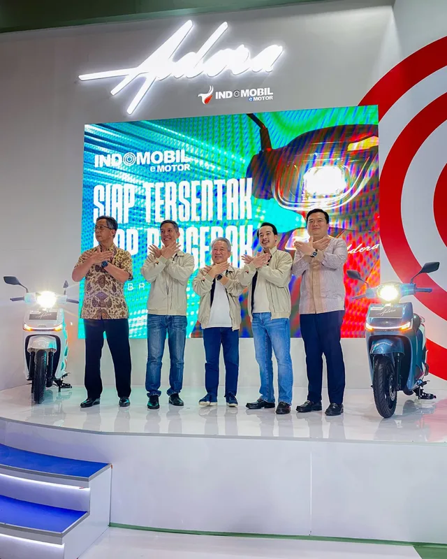 Adora Lakoni Debut di IIMS 2025
