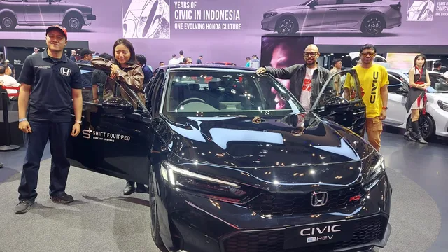 Perjalanan 50 Tahun Honda Civic di Indonesia: Dari Mobil 'Koper' Hingga Era Hybrid