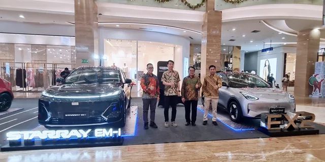 Geely EX2 dan Starray EM-i Resmi Mengaspal di Yogyakarta