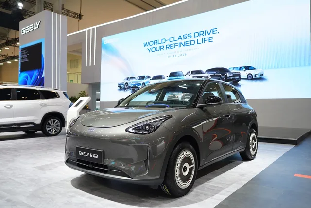 Gaya Retro-Futuristik Geely EX2 x HSR Wheel di GIIAS 2026