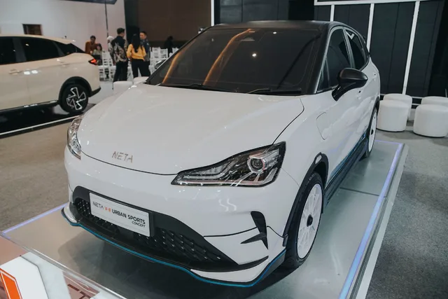 Neta Berkolaborasi dengan HSR Tampilkan Neta V-II Urban Sports Concept Selama IIMS 2025