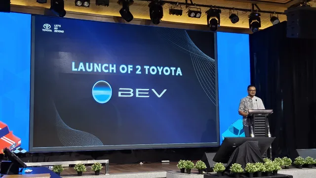 Toyota Lempar Kode Keras Kehadiran Veloz Hybrid di GJAW 2025