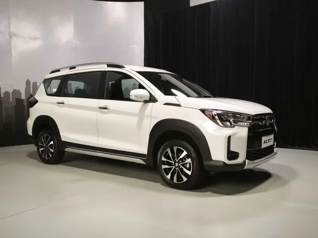 Ini Dia Wajah Baru Suzuki XL7