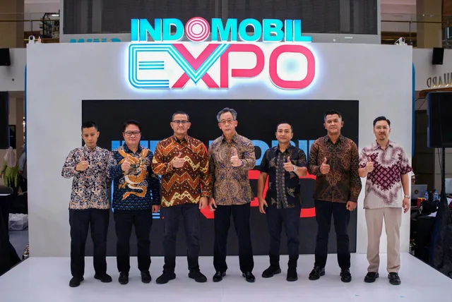 Indomobil Expo Berlanjut ke Kota Bandung