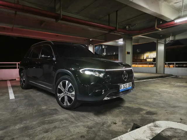 Review Mercedes-Benz EQB250+ Facelift: Si Pemain Tunggal yang Makin Menarik