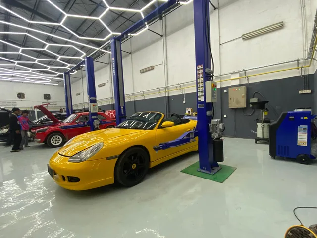 RNS, Bengkel Mobil Asal Australia, Resmi Hadir di Indonesia