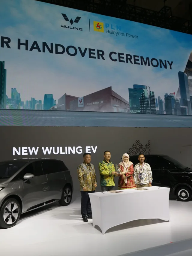 Wuling Bekerjasama dengan PT Haleyora Power Untuk Layanan 7 Days Home Charging Device