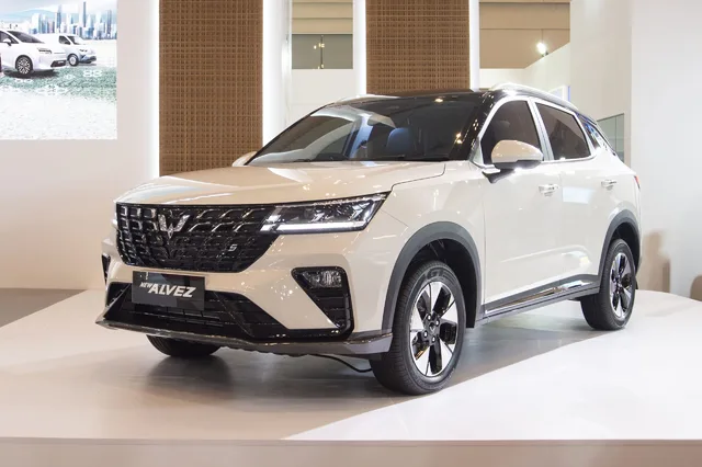 Wuling Luncurkan New Alvez di GJAW 2025