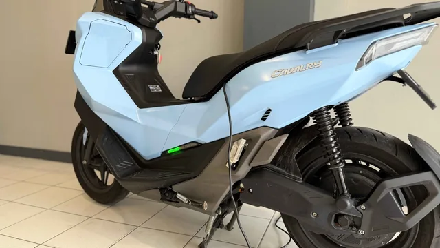 Maka Cavalry Punya Indikator Pengecasan di Bodi Motor