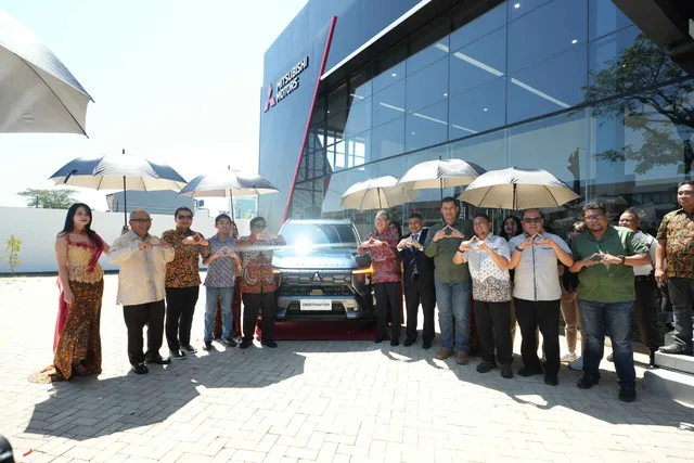 Mitsubishi Motors Resmikan Dealer di Tanjung Bunga, Makassar