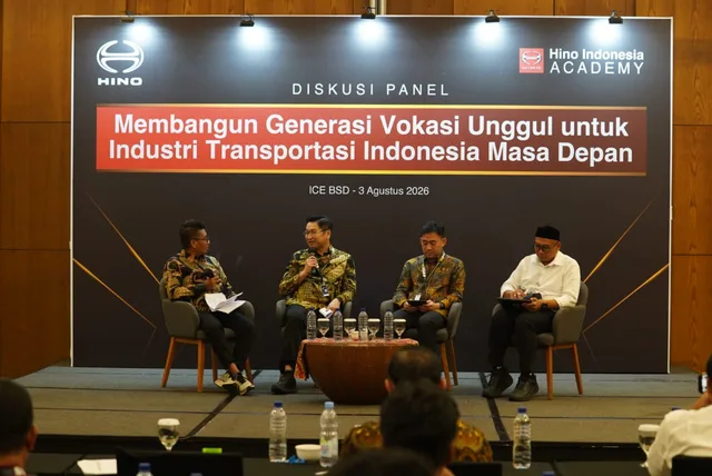 Hino Gandeng Pemerintah dan Dealer Cetak Mekanik Handal untuk Transportasi Indonesia