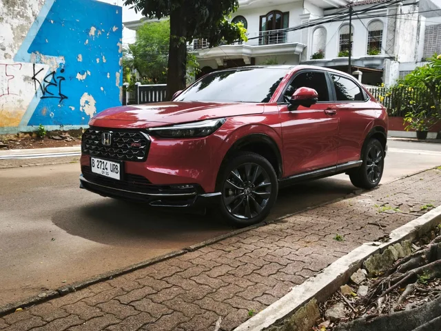 Review Honda HR-V RS e:HEV: Sebuah Anomali yang Menyenangkan