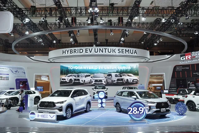 Toyota Raih 2.793 SPK di IIMS 2026, Pesanan Model Hybrid Mendominasi