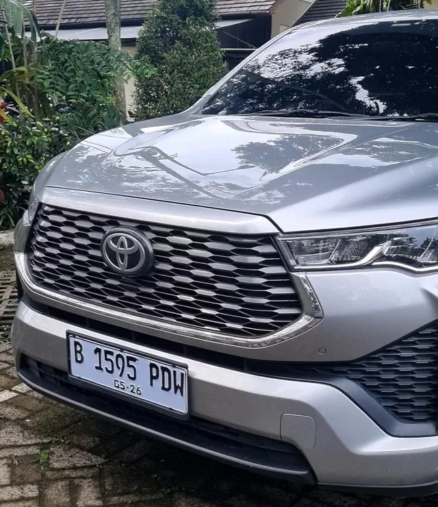 Test Drive Toyota Kijang Innova Zenix V Gasoline: Pilihan yang Masih Ekonomis