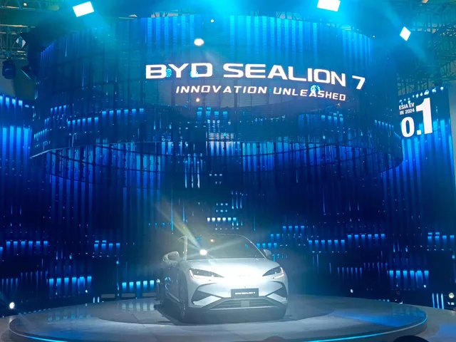 BYD Luncurkan Sealion 7, Crossover EV Berperforma Tinggi