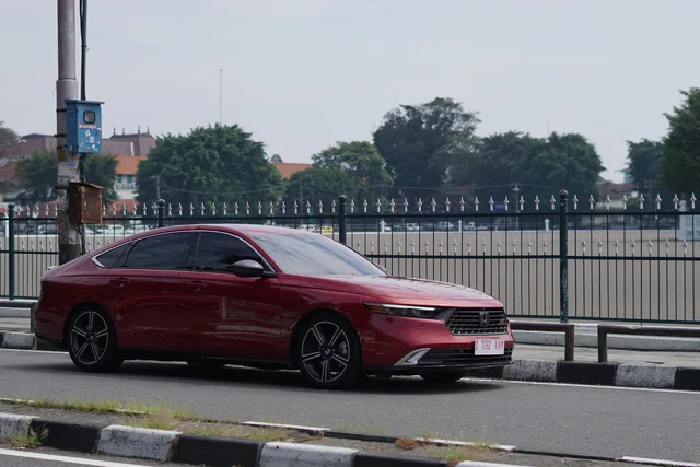 Honda Accord Dinobatkan Sebagai Sedan Midsize Terbaik 2025 versi US News & World Report