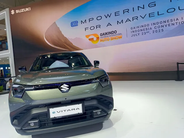 Bukan Konsep, Suzuki e Vitara yang Mejeng di GIIAS 2025 Adalah Versi Produksi