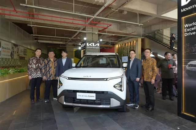 Kia Resmikan Dealer Kia Spazio Tower di Surabaya