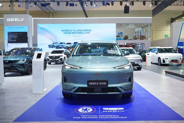 Geely Gandeng Chelsea FC di Indonesia: Bagi Tiket Nonton Lawan AC Milan Hingga Meet & Greet Roberto Di Matteo